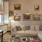 Fancy Apartment In Palazzo Grimaldi By Wonderful Italy