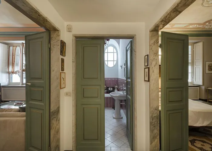 Fancy Apartment In Palazzo Grimaldi By Wonderful Italy