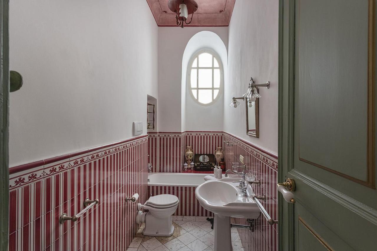 Apartment Fancy In Palazzo Grimaldi By Wonderful Italy